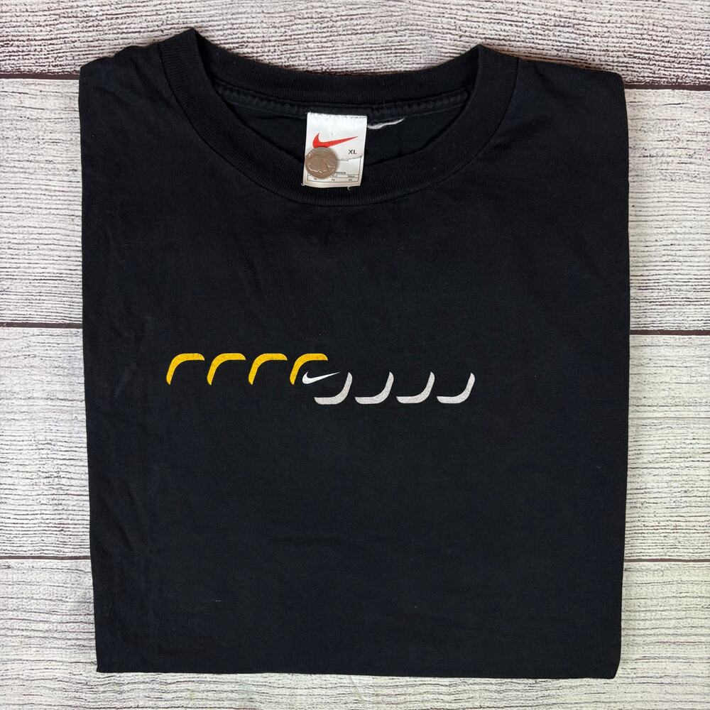 Vintage 1990s Nike White Tag Swoosh Graphic T-shirt